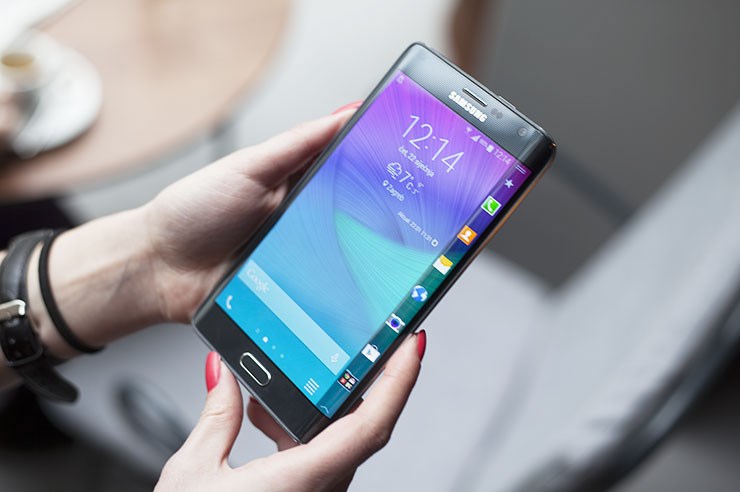 Samsung-Galaxy-Note-Edge-recenzija-test-review-hands-on_1.jpg